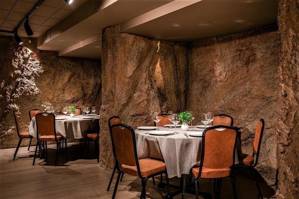 Hotel Gala Noja Zewnętrze zdjęcie